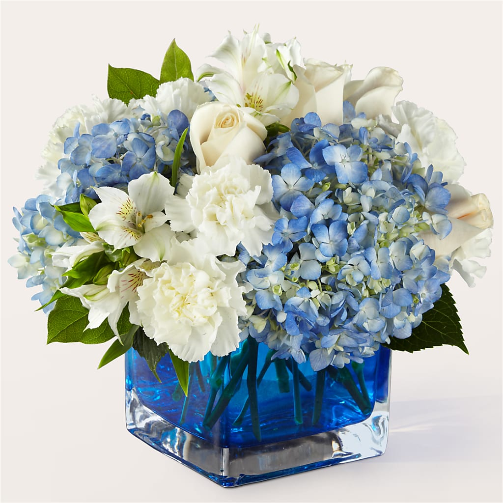 Soothing Waters Bouquet – The Bay Window Llc, Garrettsville OH