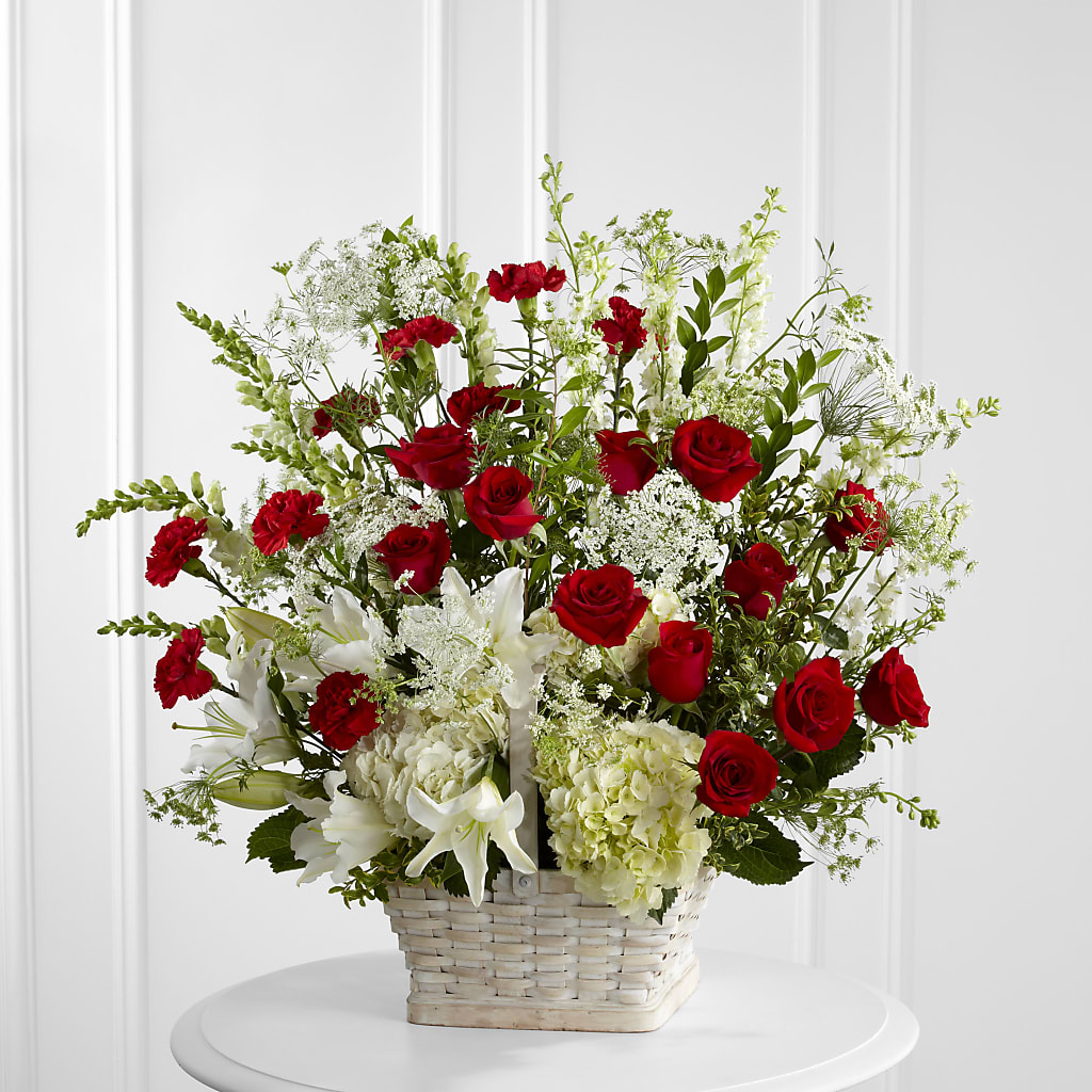 In Loving Memory Arrangement – The Bay Window Llc, Garrettsville OH