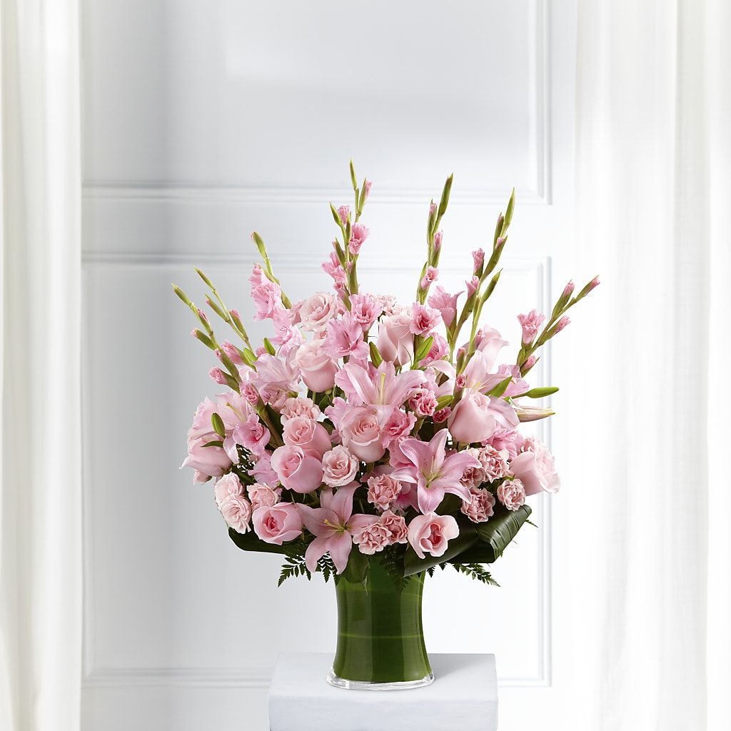 Lovely Tribute Bouquet – The Bay Window Llc, Garrettsville OH