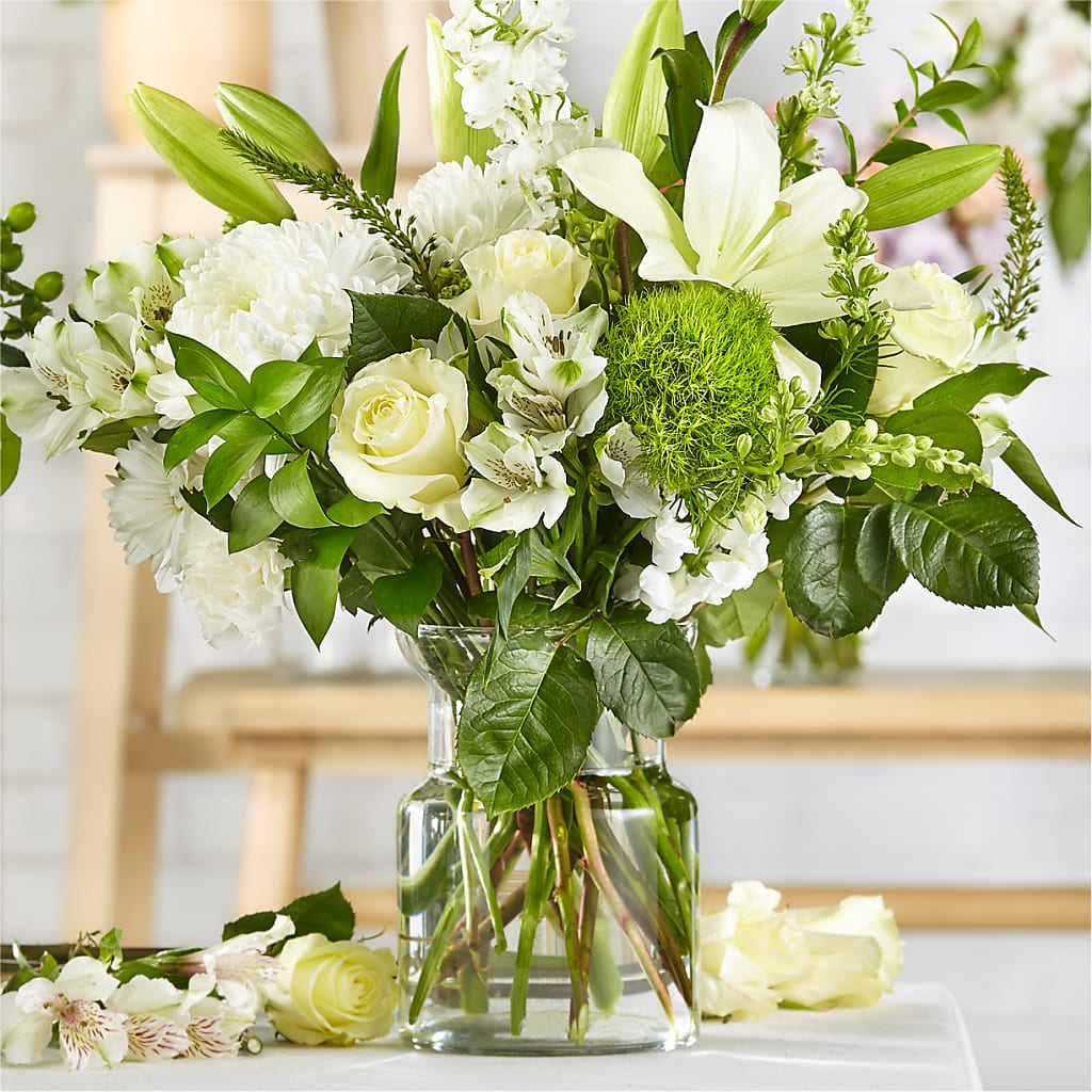 Classic Ivory – A Florist Original – The Bay Window Llc, Garrettsville OH