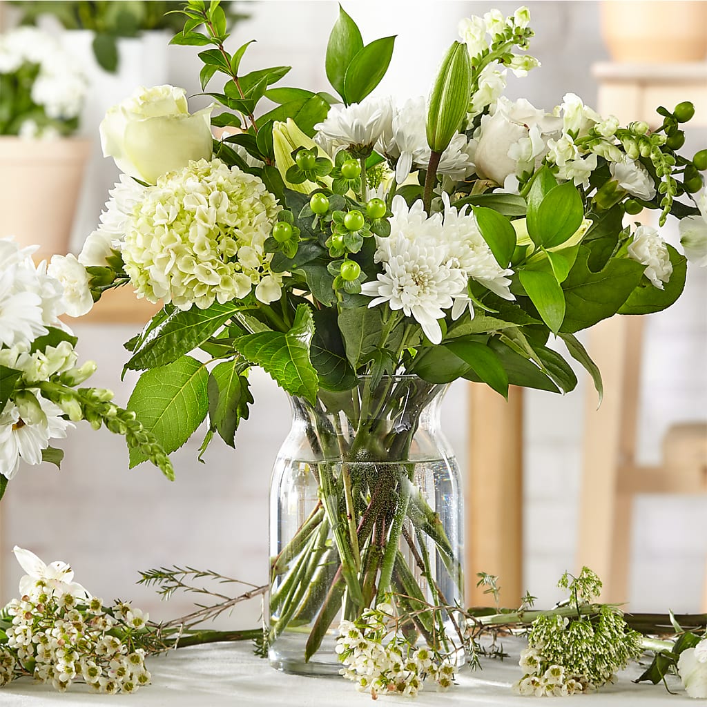 Classic Ivory – A Florist Original – The Bay Window Llc, Garrettsville OH