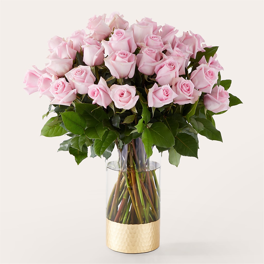 Picture Perfect Pink Rose Bouquet – The Bay Window Llc, Garrettsville OH