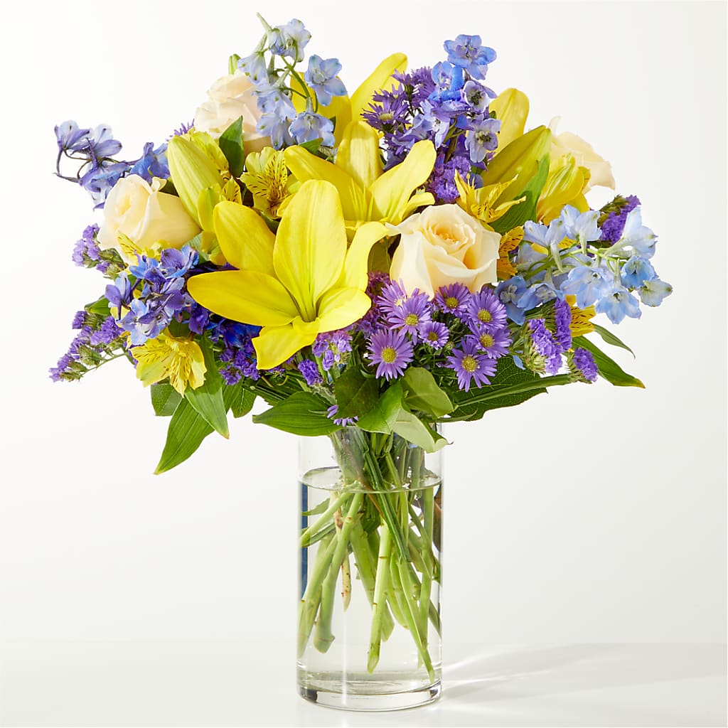 Limoncello Bouquet – The Bay Window Llc, Garrettsville OH