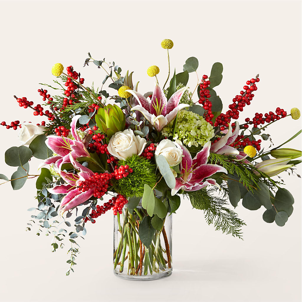 Berry & Bright Bouquet – The Bay Window Llc, Garrettsville OH