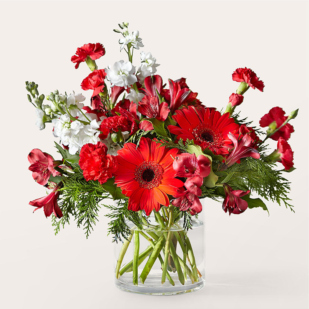 Holidaisy Bouquet – The Bay Window Llc, Garrettsville OH