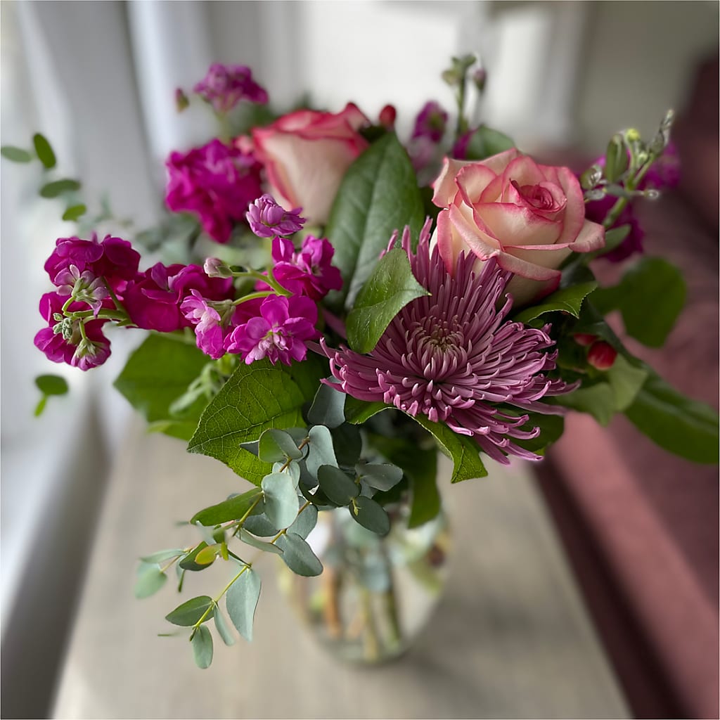 Sunday Morning Bouquet –  The Bay Window Llc, Garrettsville OH