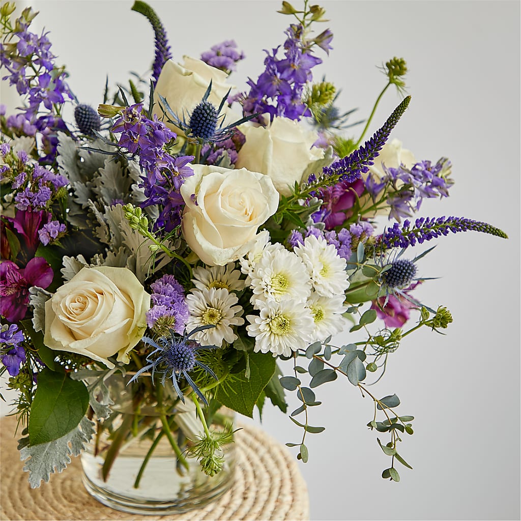 Shooting Star Bouquet –  The Bay Window Llc, Garrettsville OH