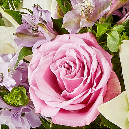 Daydreamer Bouquet –  The Bay Window Llc, Garrettsville OH