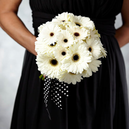Daisy Delight Bouquet –  The Bay Window Llc, Garrettsville OH