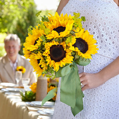 Free Spirit Bouquet –  The Bay Window Llc, Garrettsville OH