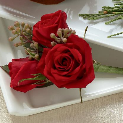 Red Spray Rose Boutonniere –  The Bay Window Llc, Garrettsville OH
