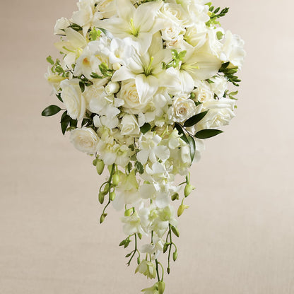 White Wonders Bouquet –  The Bay Window Llc, Garrettsville OH